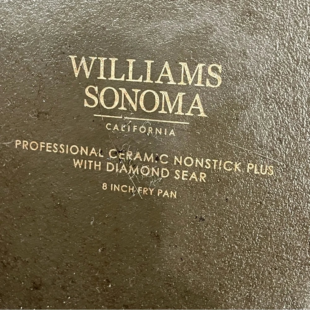 Williams Sonoma Professional Ceramic 8 inch nonstick pan diamond sear cookware